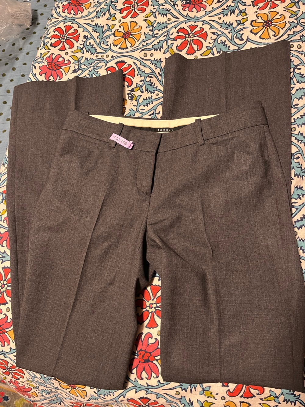 Theory Max C Tailor Pants in Charcoal Size 2